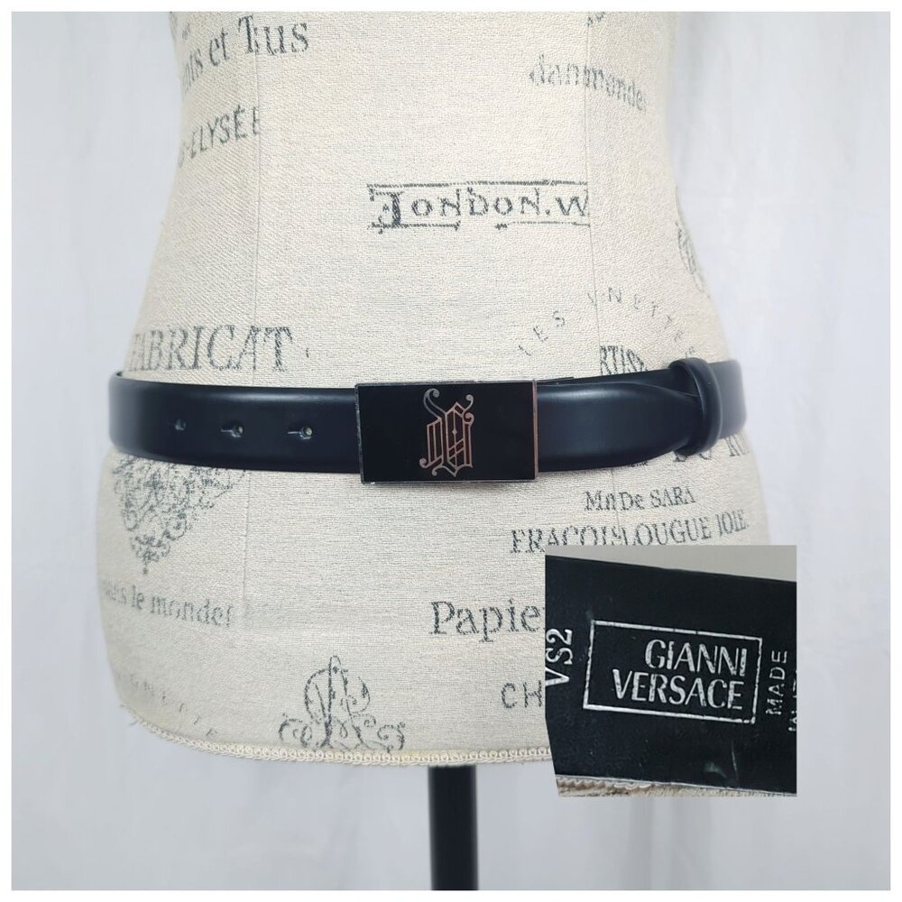 Vintage Gianni Versace Leather Belt 34 Black Leather